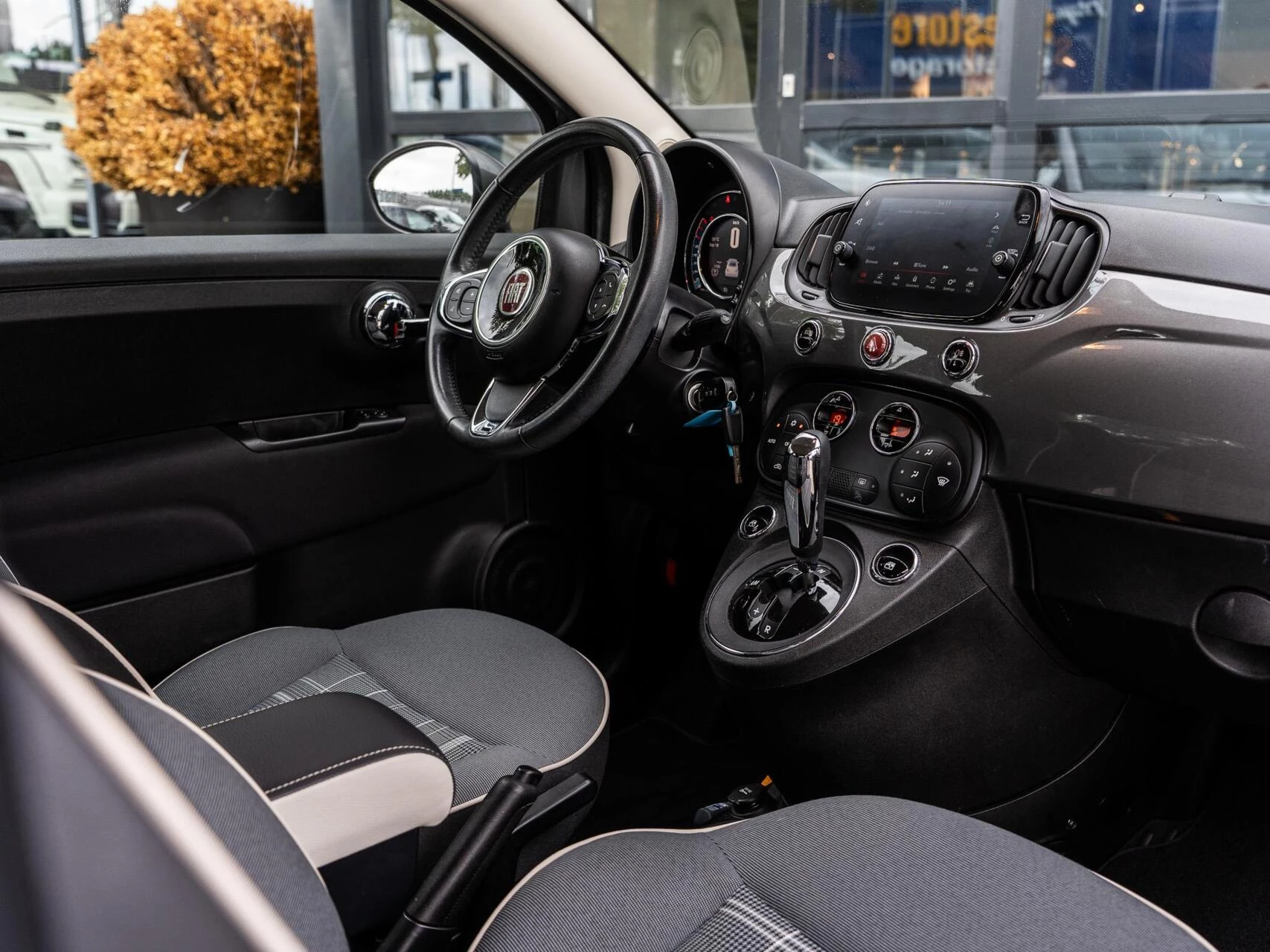Hoofdafbeelding Fiat 500C