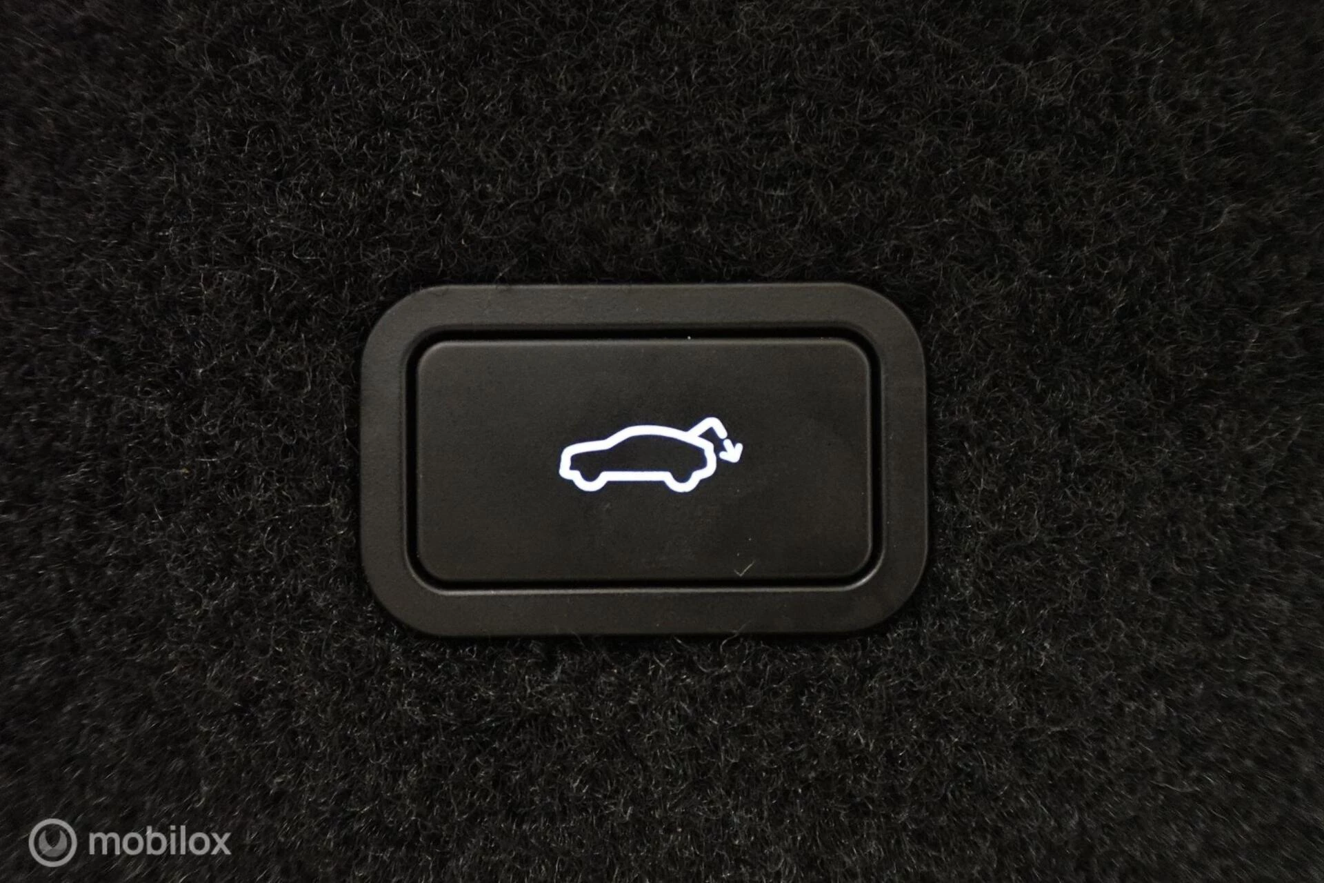 Hoofdafbeelding Polestar 4