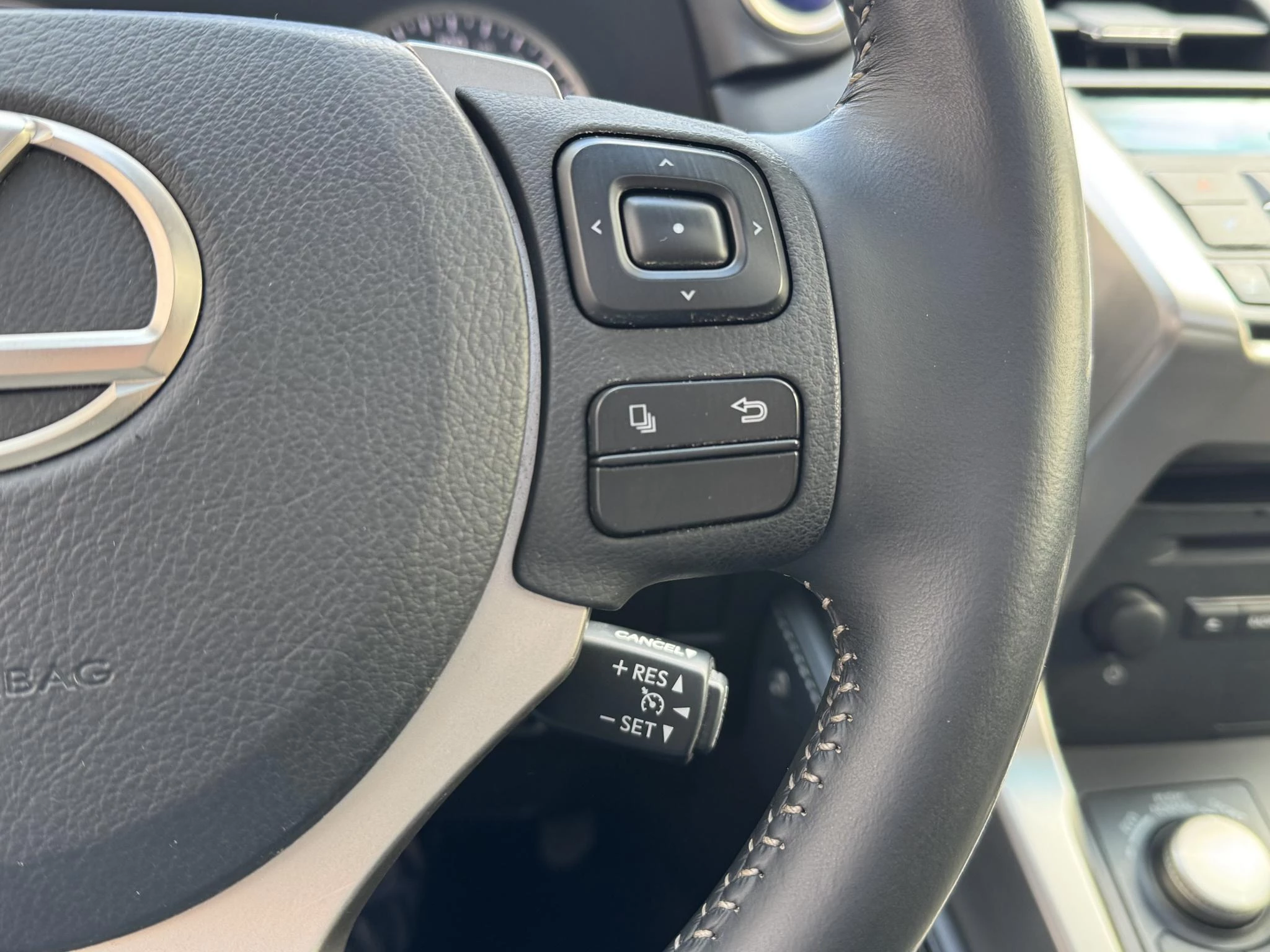 Hoofdafbeelding Lexus NX