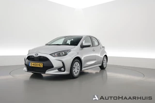 Toyota Yaris 1.5 Hybrid Active | Adapt. Cruise | CarPlay | Stoelverw. | Camera | All-season | Navi by App