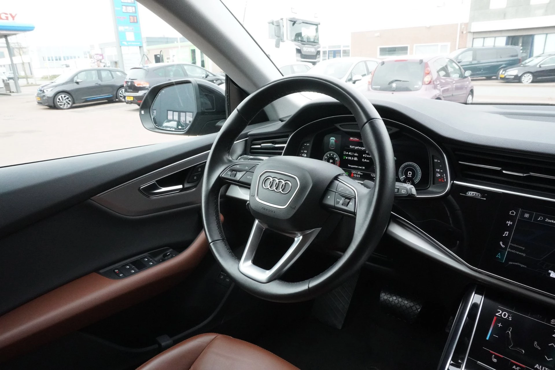 Hoofdafbeelding Audi Q8