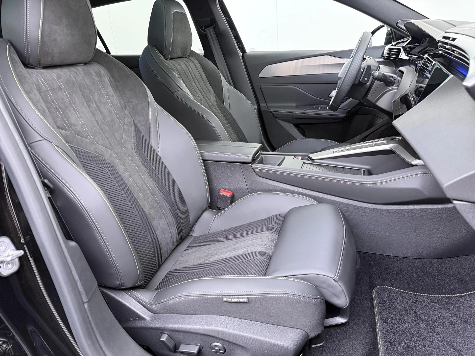 Hoofdafbeelding Peugeot 408