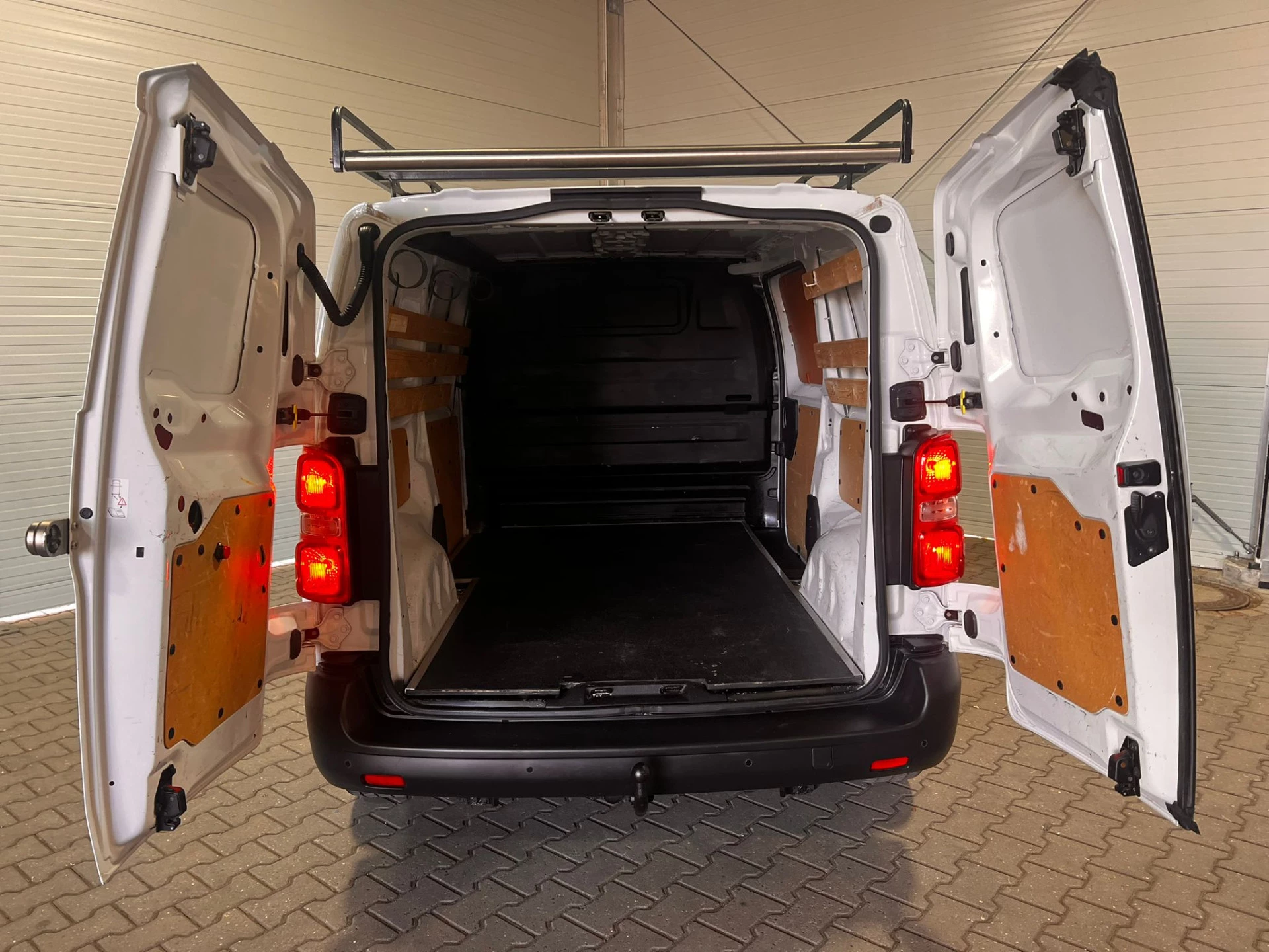 Hoofdafbeelding Peugeot Expert