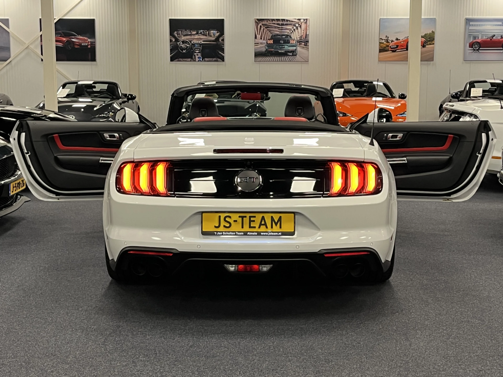 Hoofdafbeelding Ford Mustang