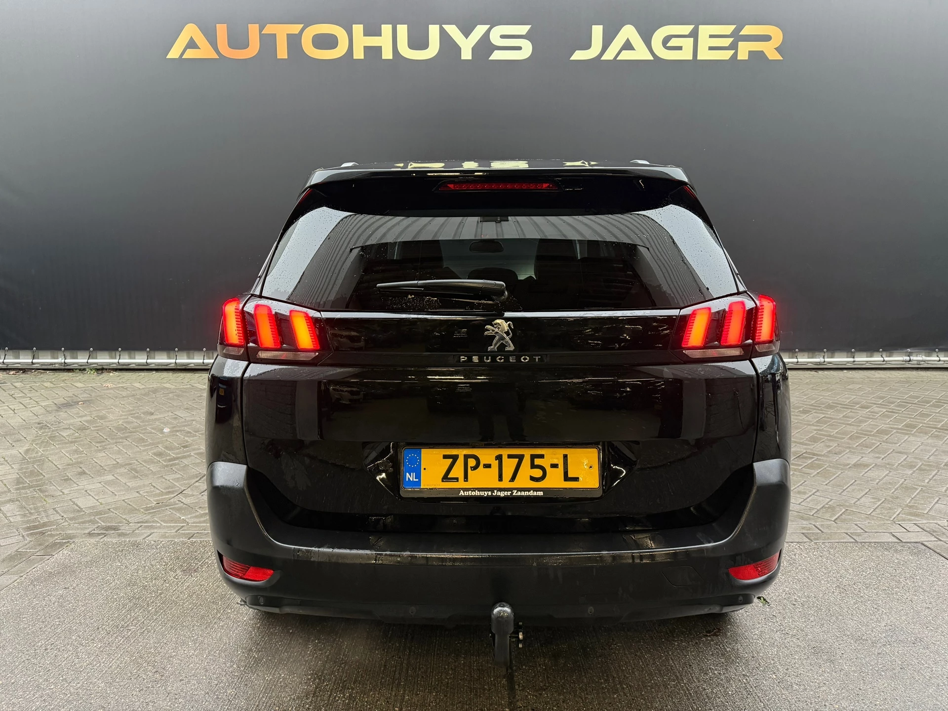 Hoofdafbeelding Peugeot 5008