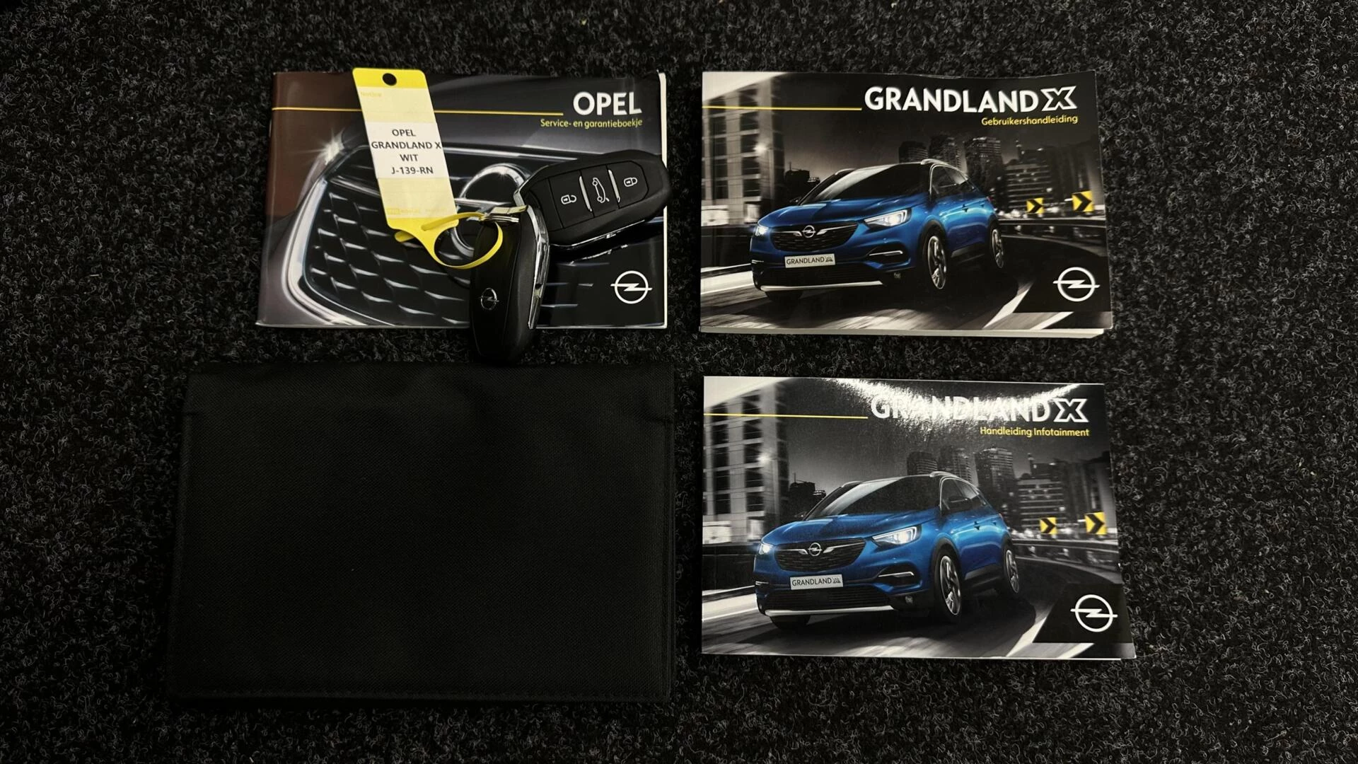 Hoofdafbeelding Opel Grandland X