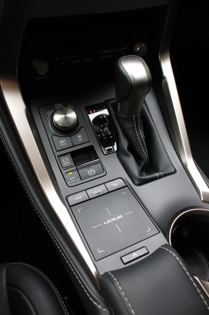 Hoofdafbeelding Lexus NX
