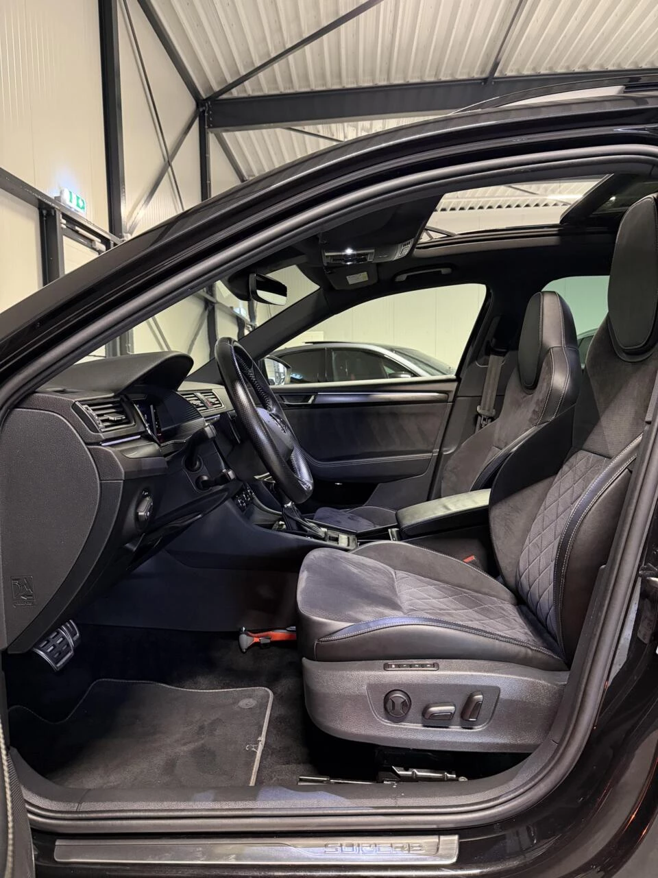 Hoofdafbeelding Škoda Superb