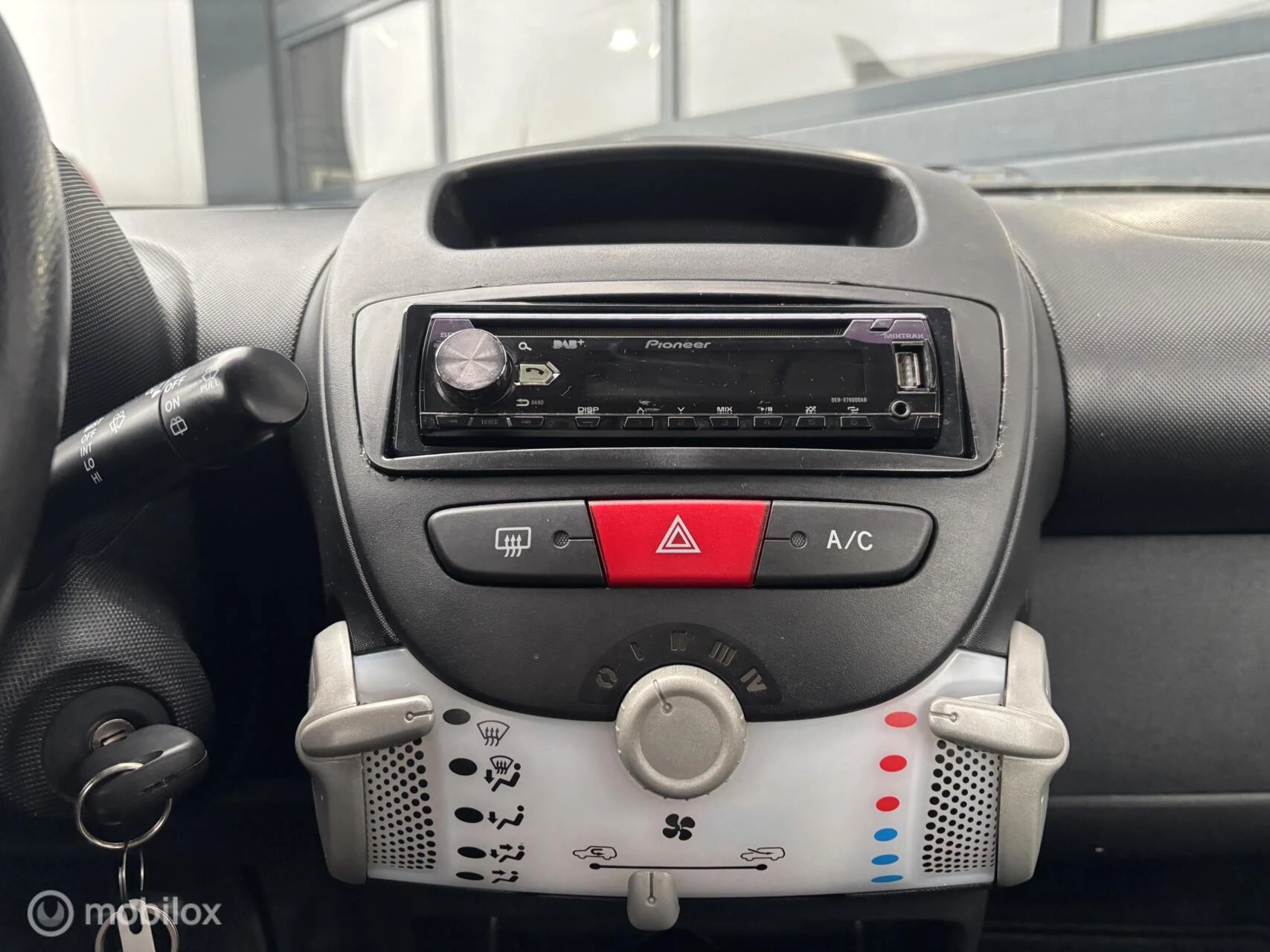 Hoofdafbeelding Peugeot 107