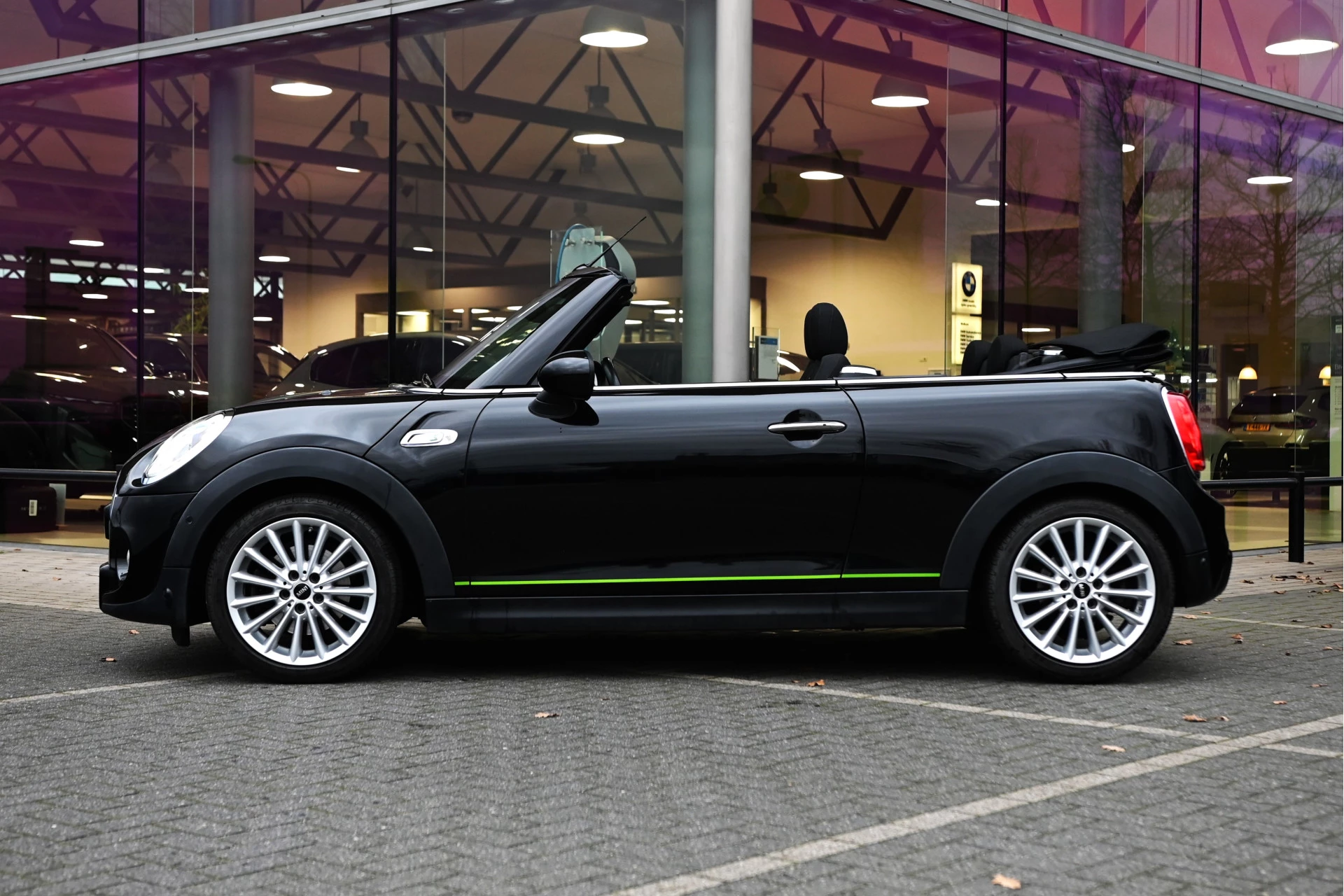 Hoofdafbeelding MINI Cooper S Cabrio