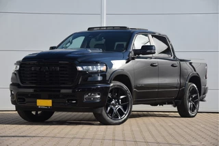 Dodge Ram 1500 4x4 Crew Cab Laramie Black MY 2025