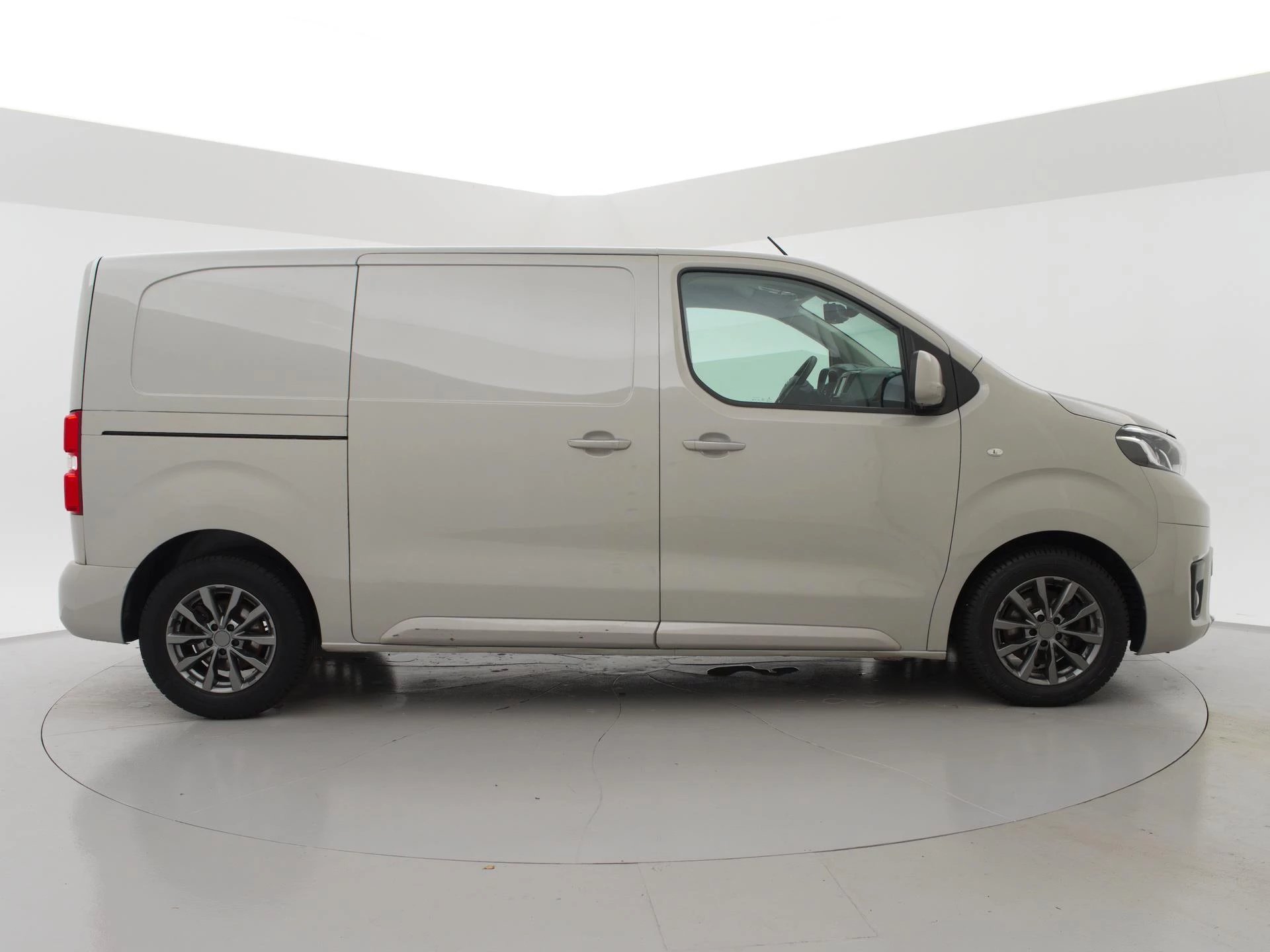 Hoofdafbeelding Toyota ProAce