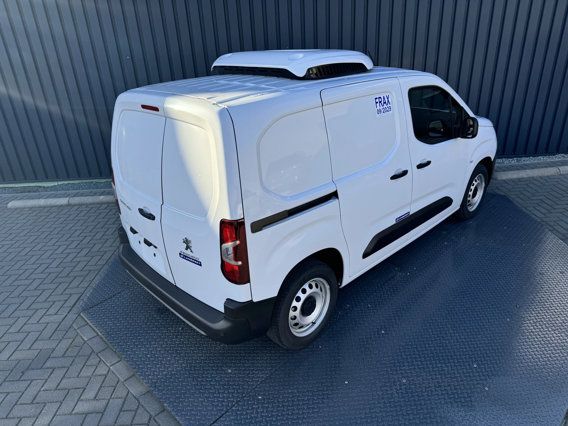 Hoofdafbeelding Peugeot Partner
