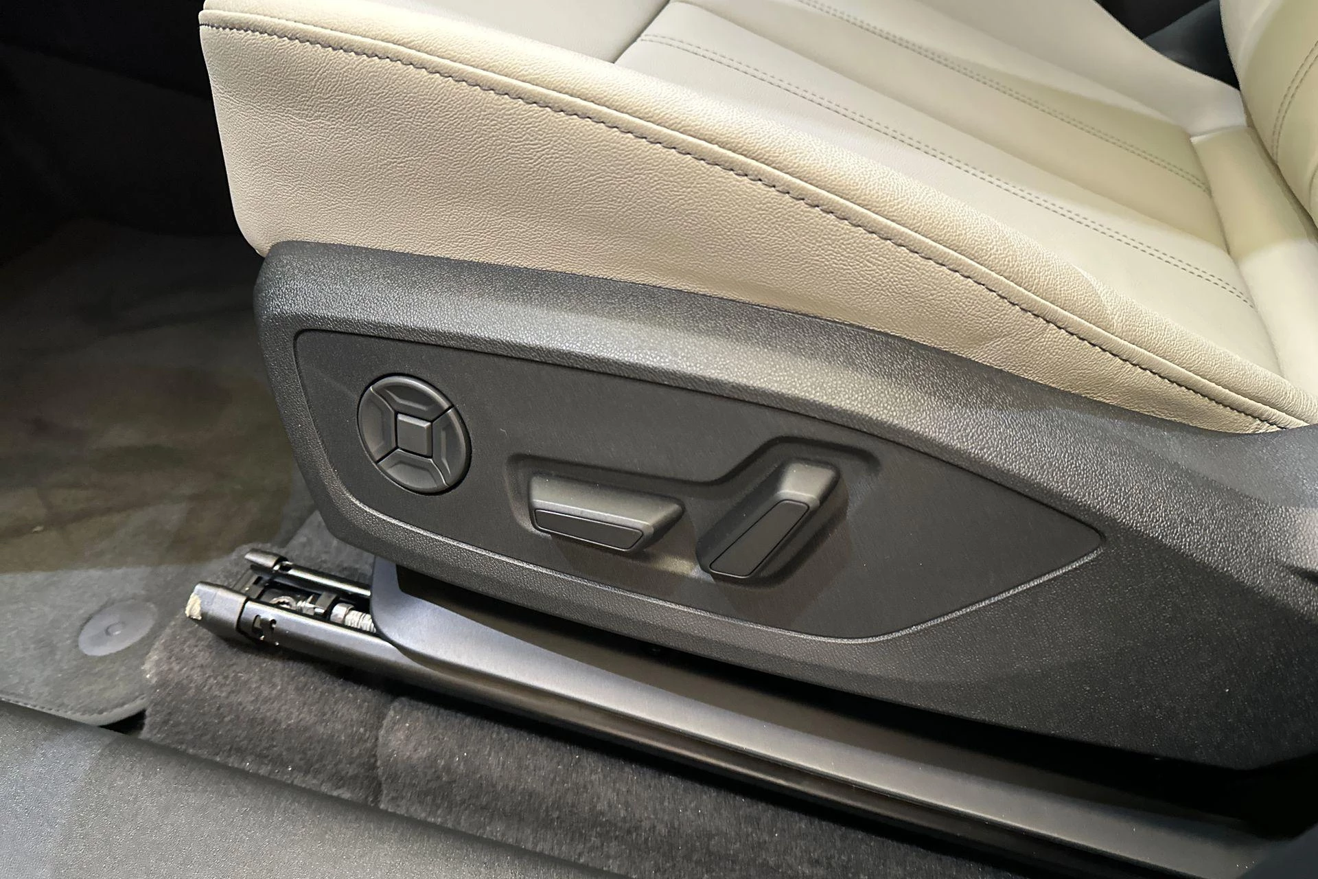 Hoofdafbeelding Audi Q6 e-tron