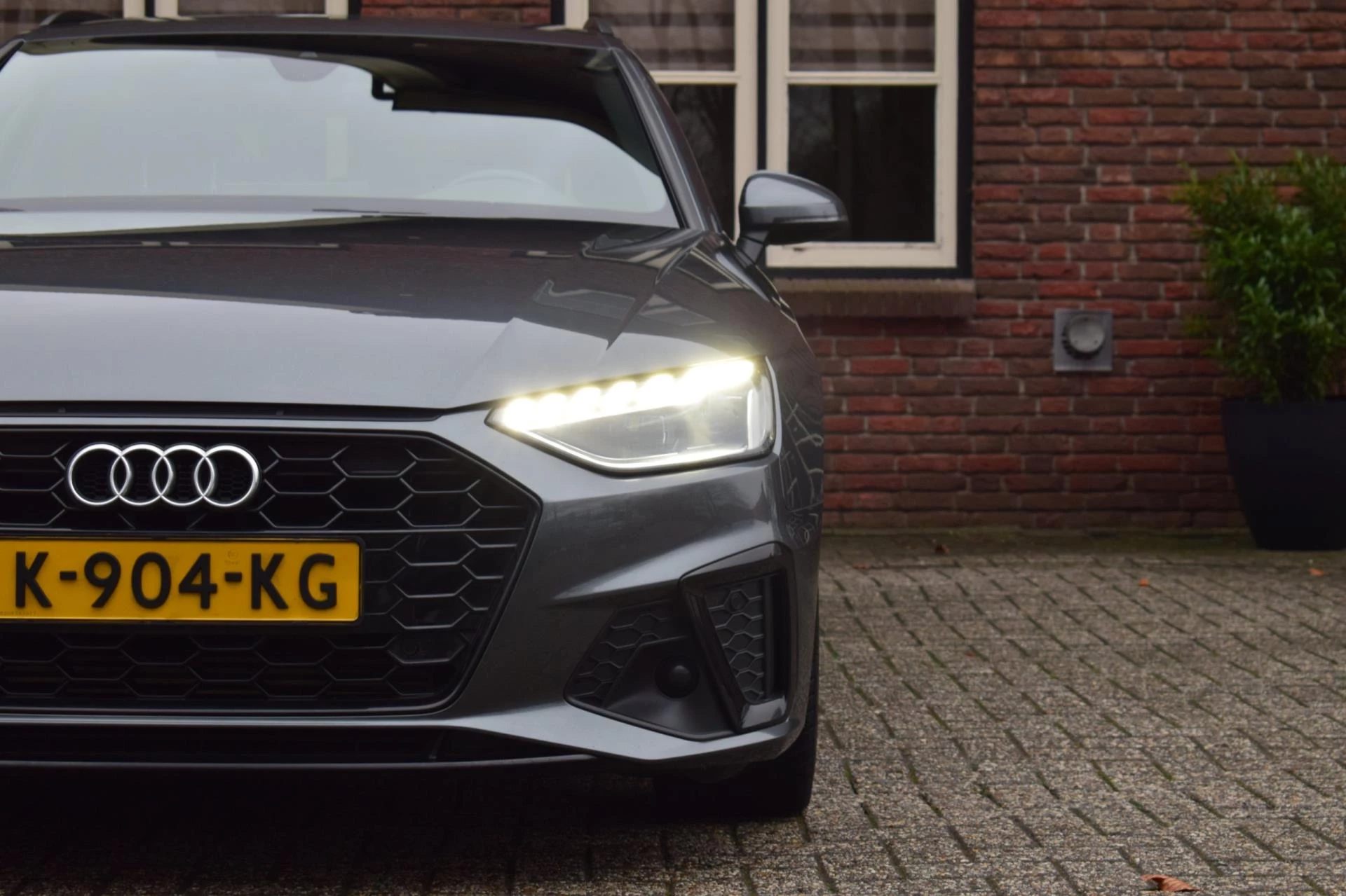 Hoofdafbeelding Audi A4