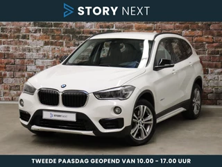 BMW X1 sDrive20i Executive Sport Line Automaat / Navigatie / Parkeersensoren voor+achter / Cruise Control / Bluetooth / LED Koplampen / Climate Control / Sportstoelen / DAB
