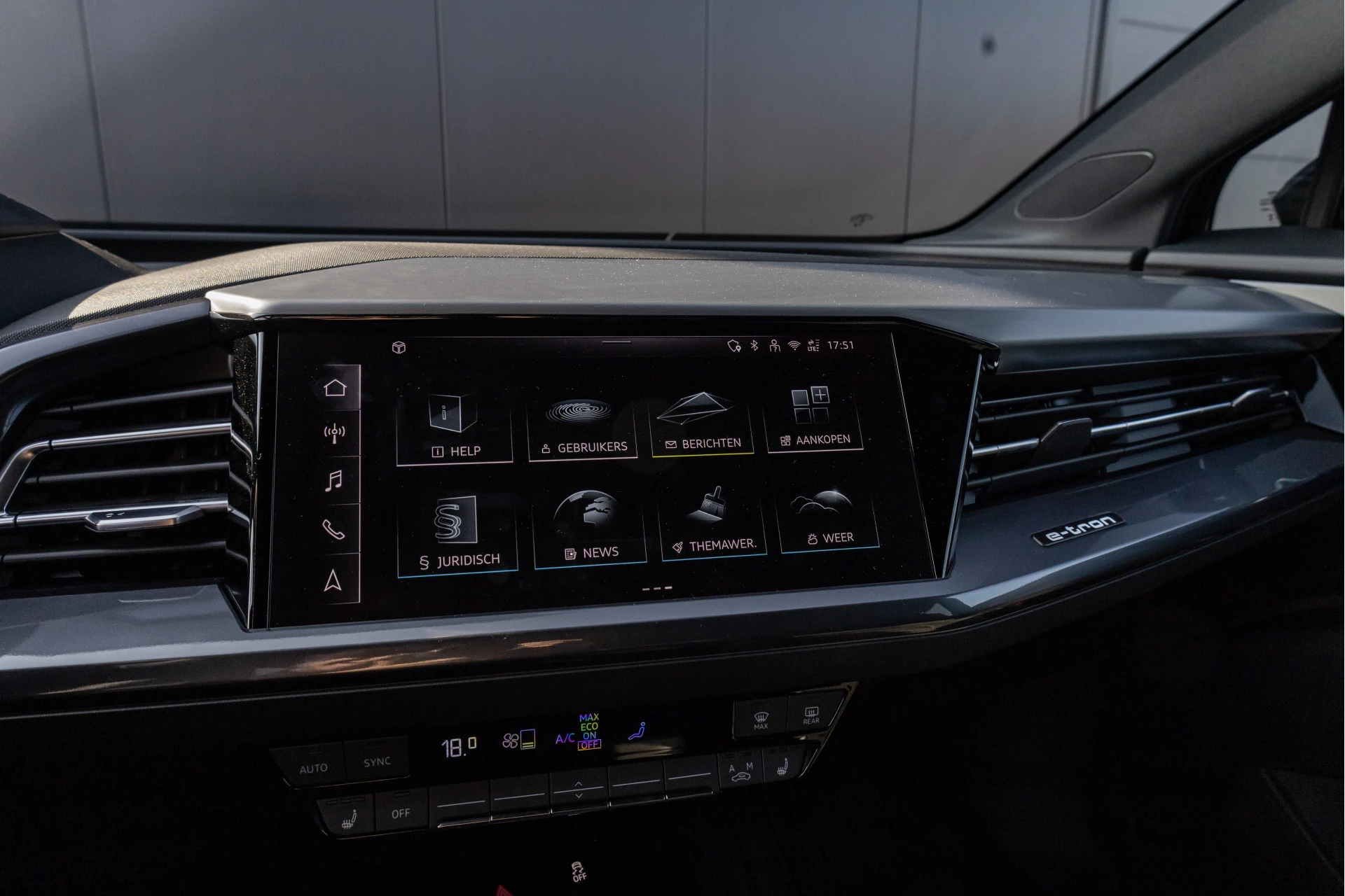 Hoofdafbeelding Audi Q4 e-tron