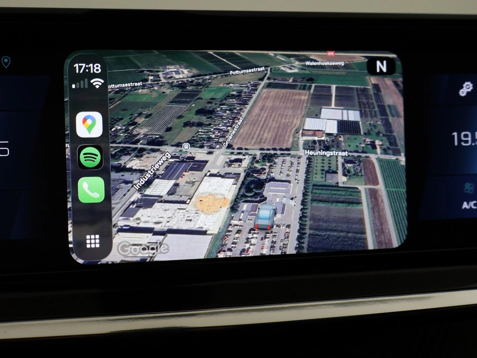 Hoofdafbeelding Peugeot e-2008