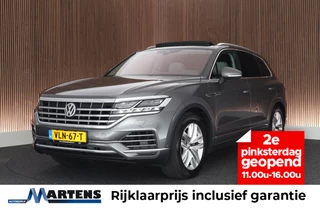 Volkswagen Touareg 3.0 TDI 230pk R-Line Grijs Kenteken Trekhaak Camera Luchtvering Matrix Led Keyless Leder Memory Virtual Cockpit Navigatie