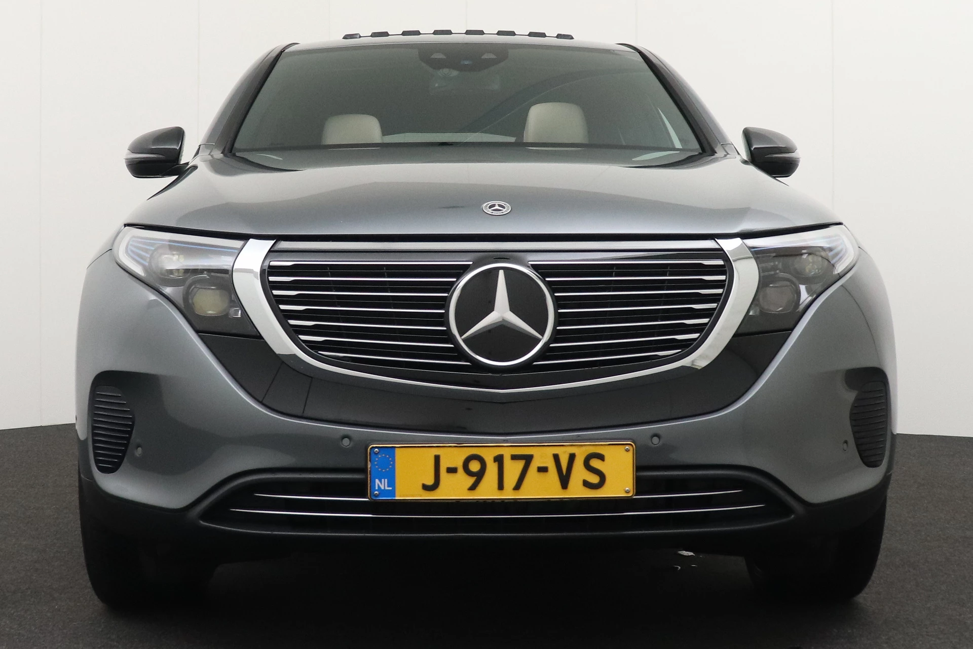 Hoofdafbeelding Mercedes-Benz EQC