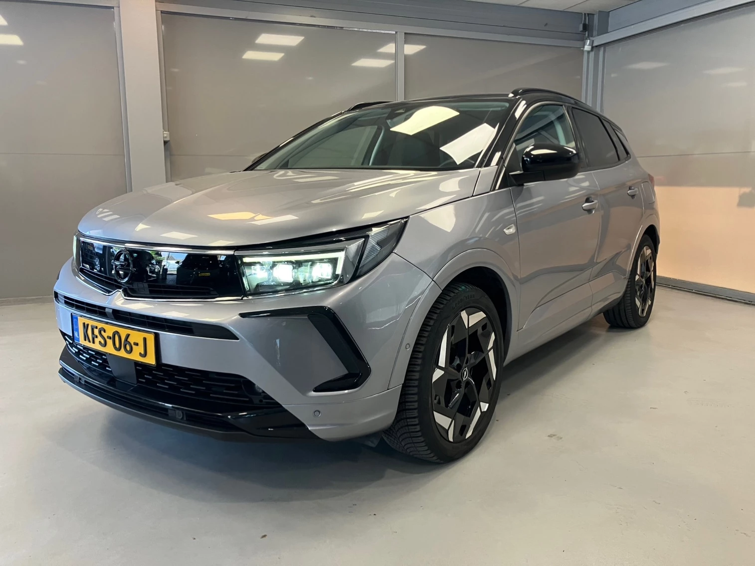 Hoofdafbeelding Opel Grandland