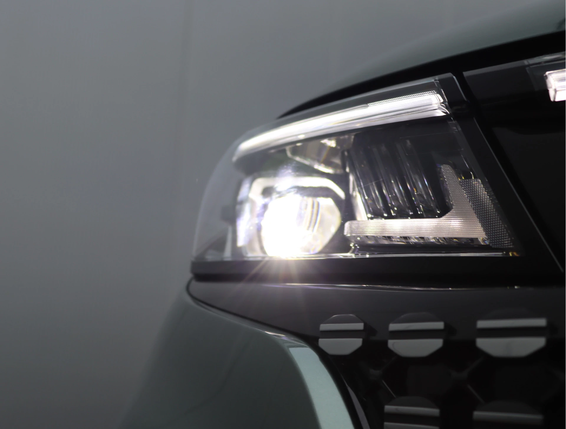 Hoofdafbeelding DFSK E5 PHEV