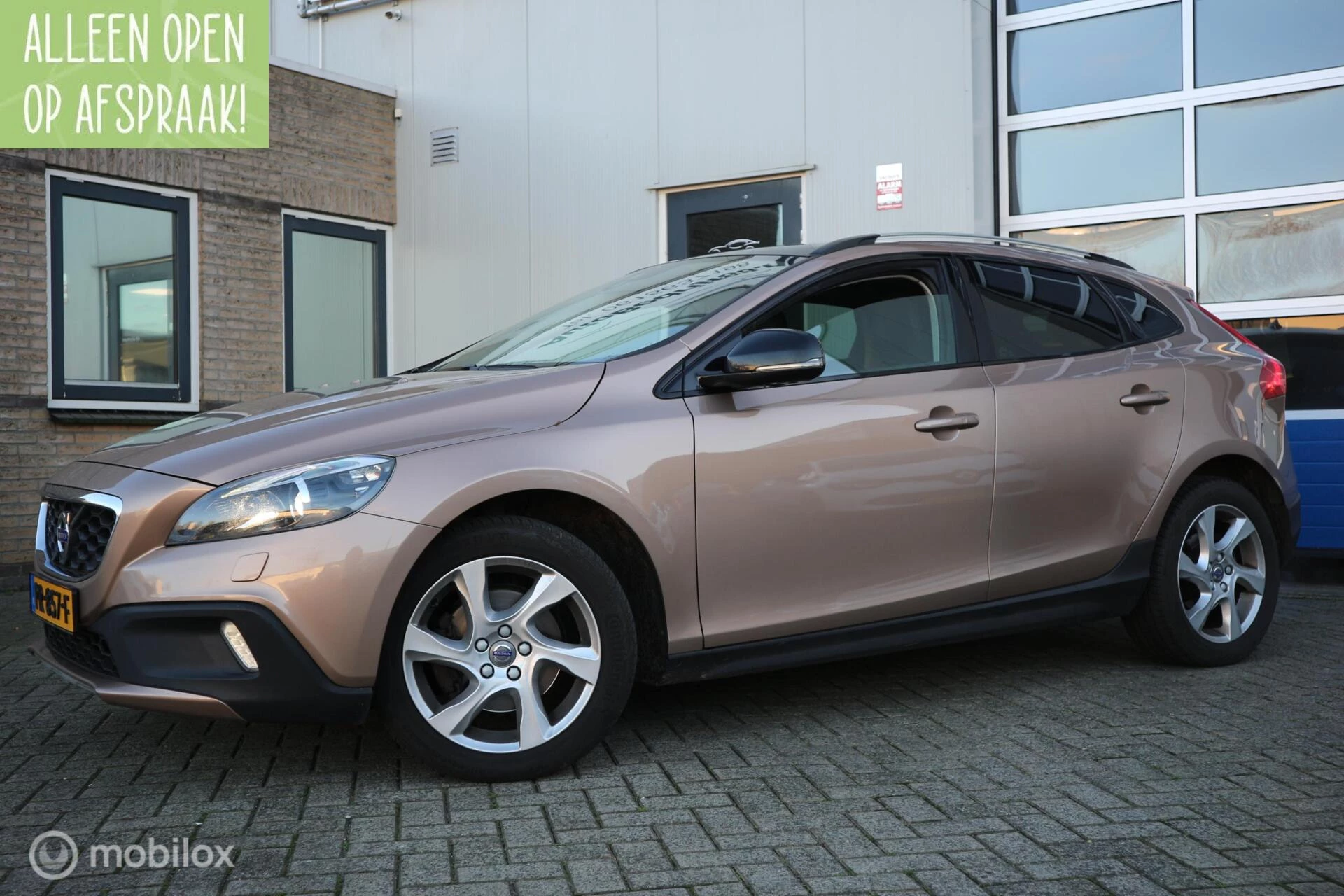 Hoofdafbeelding Volvo V40