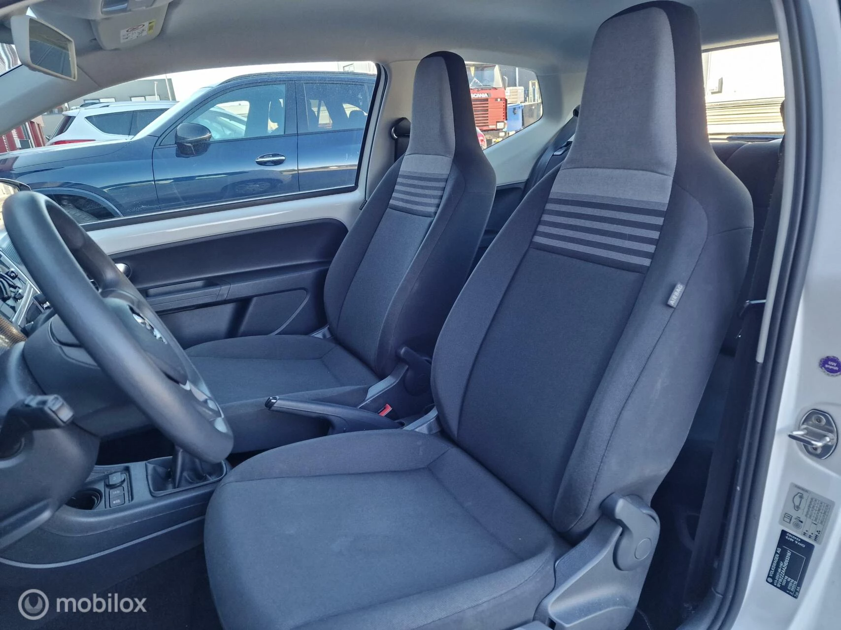 Hoofdafbeelding Volkswagen up!
