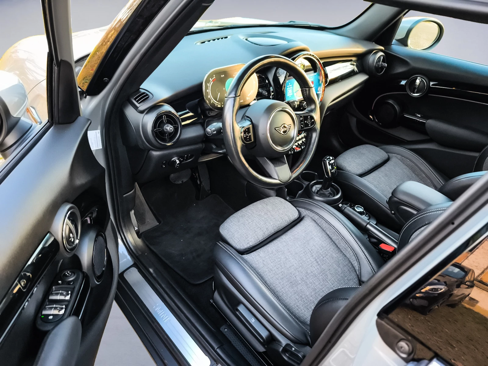 Hoofdafbeelding MINI One