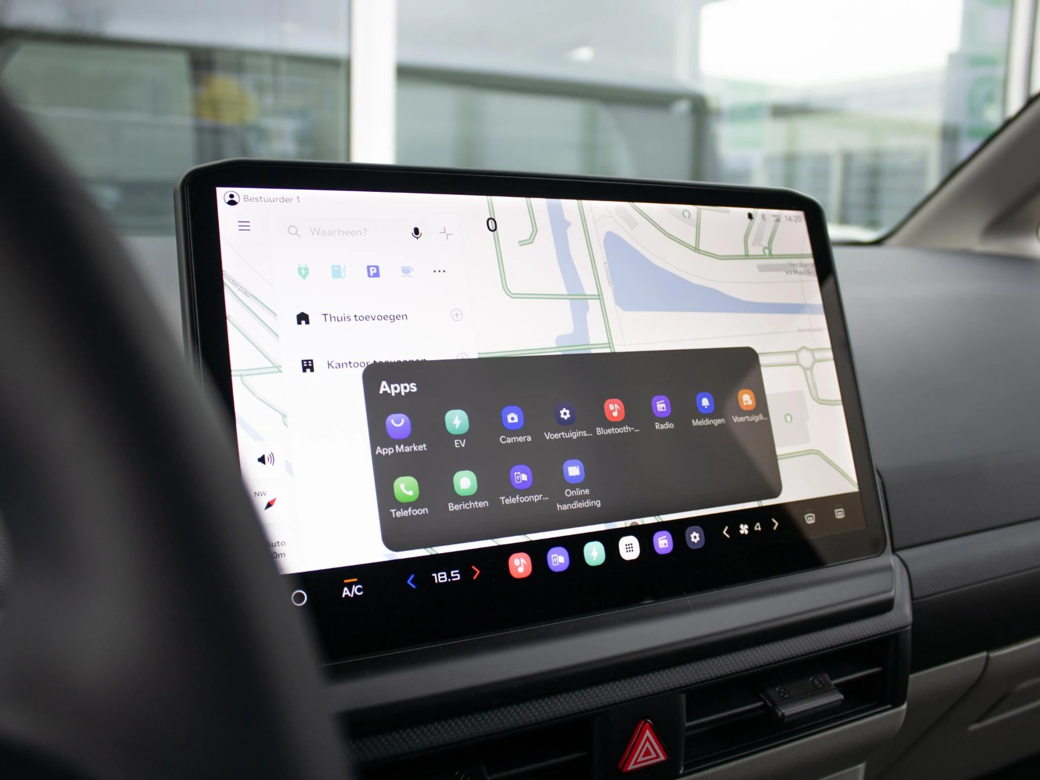 Hoofdafbeelding Kia PV5