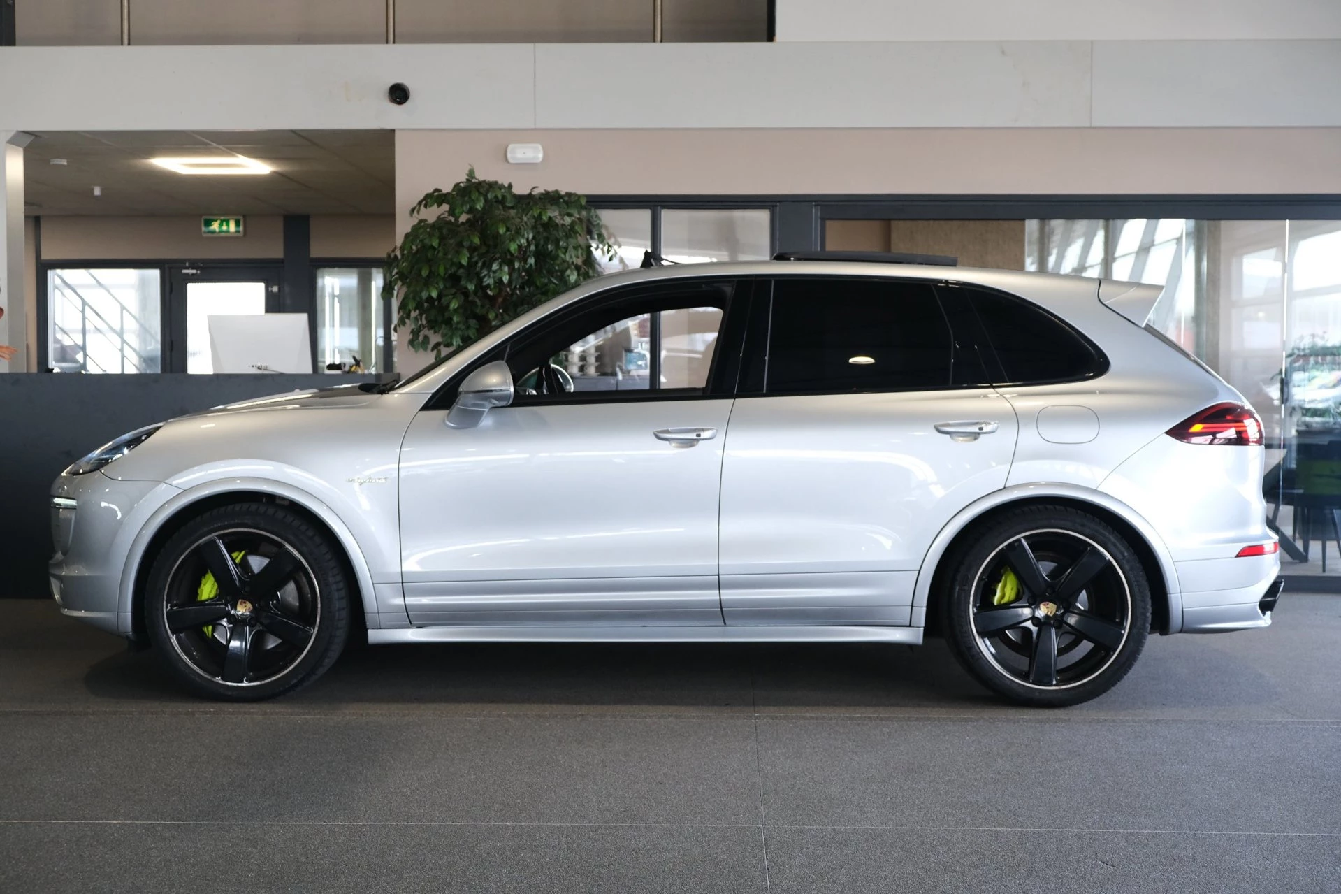 Hoofdafbeelding Porsche Cayenne