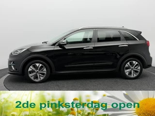 Kia e-Niro DynamicPlusLine 64 kWh SOH 96,4% | Schuif/Kanteldak | Stoel/Stuurverwarming | Camera | Navigatie
