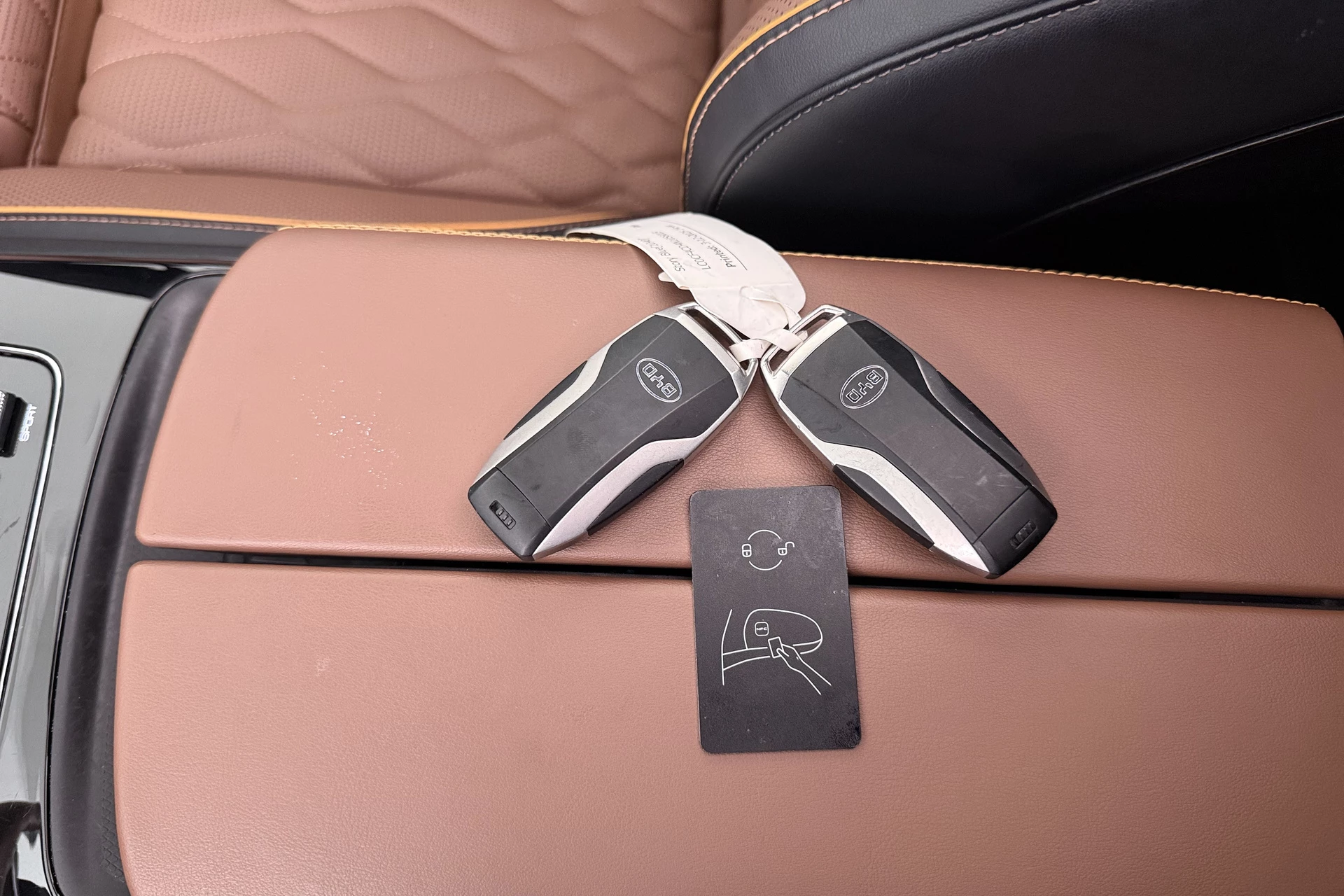 Hoofdafbeelding BYD TANG