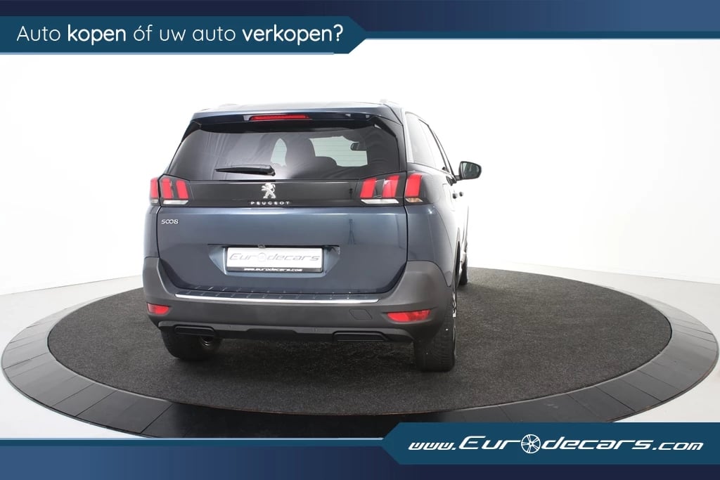 Hoofdafbeelding Peugeot 5008