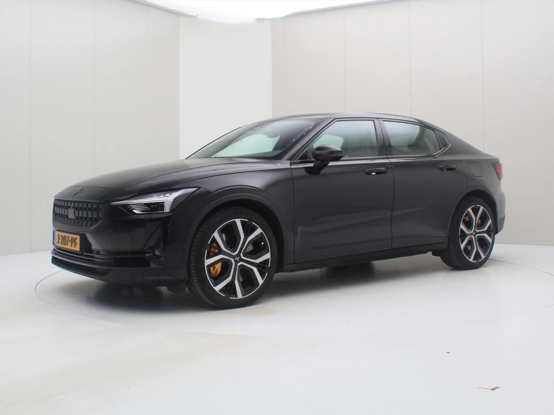 Hoofdafbeelding Polestar 2
