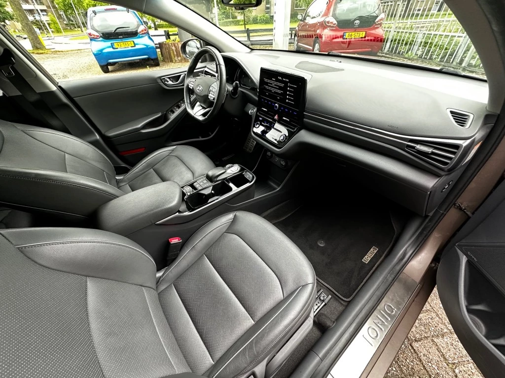 Hoofdafbeelding Hyundai IONIQ