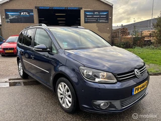 Zeer Nette Volkswagen Touran 1.4 TSI BOM VOLL. DEALER ONDR.
