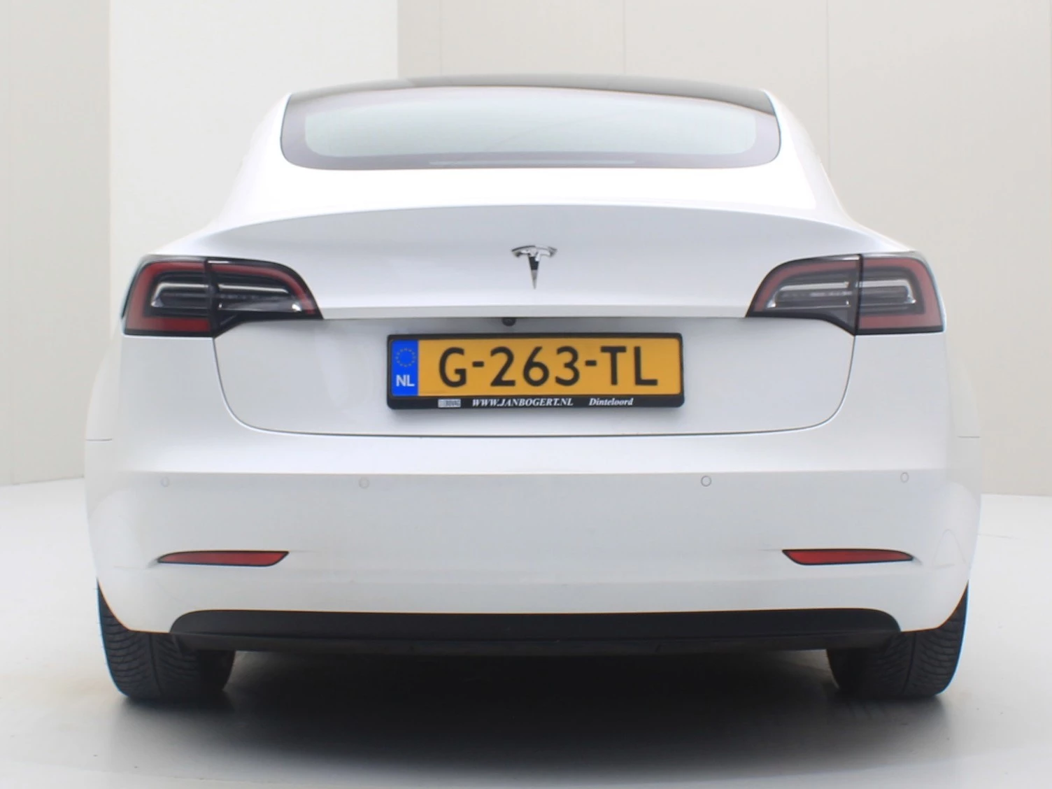 Hoofdafbeelding Tesla Model 3