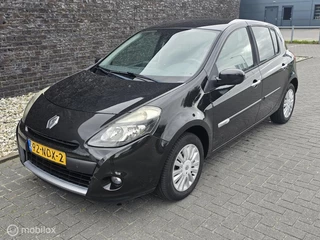 Hoofdafbeelding Renault Clio Renault Clio 1.2 Sélection Business - Nieuwe apk!