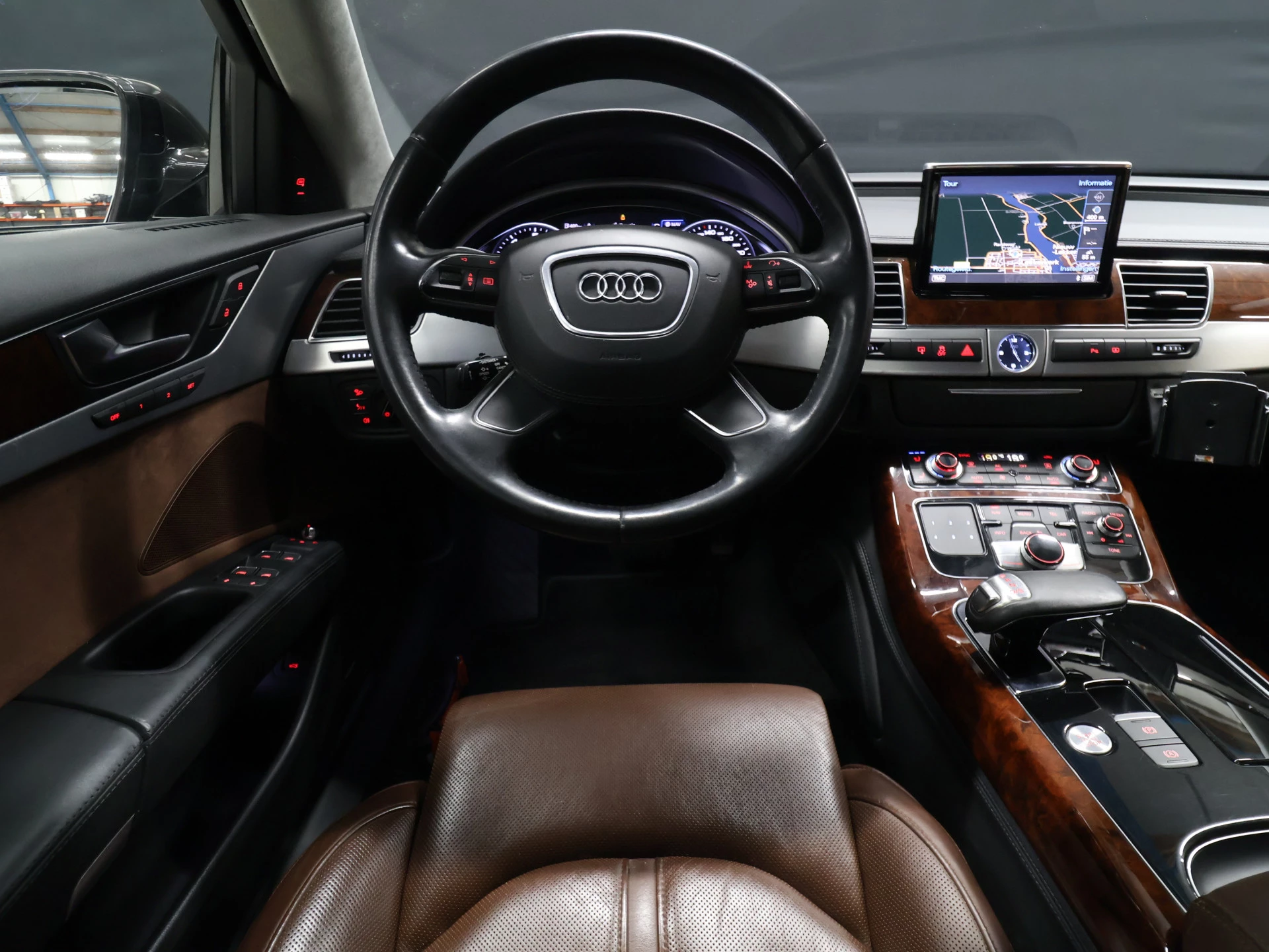 Hoofdafbeelding Audi A8