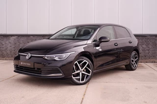 Volkswagen Golf 1.4 eHybrid Style | Carplay | Camera | Memory | Navi | Sfeerverlichting | LED 