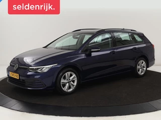 Volkswagen Golf Variant 1.0 eTSI Life  | LED | Elektrische Trekhaak | Carplay | Adaptive Cruise | PDC | Navigatie | Sfeerverlichting