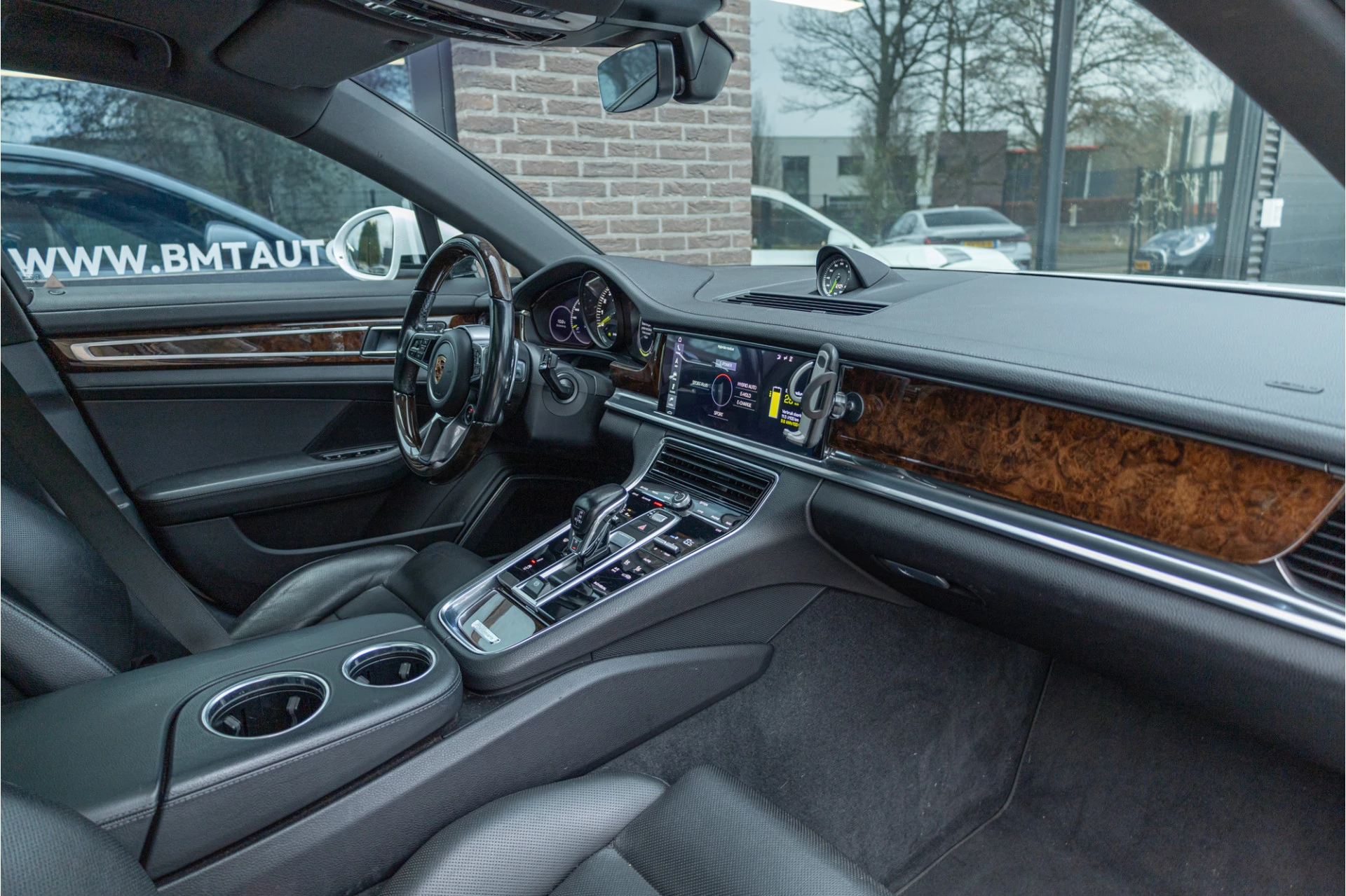 Hoofdafbeelding Porsche Panamera