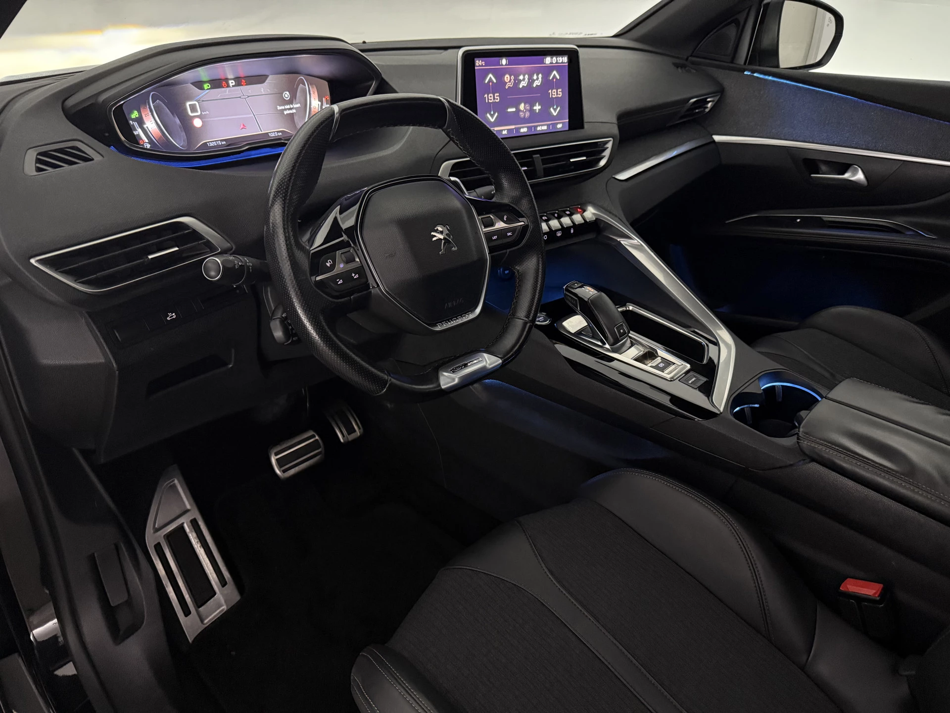 Hoofdafbeelding Peugeot 5008