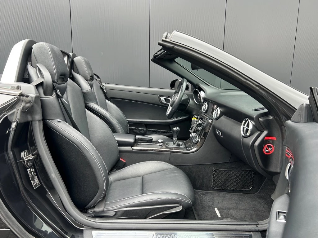 Hoofdafbeelding Mercedes-Benz SLK