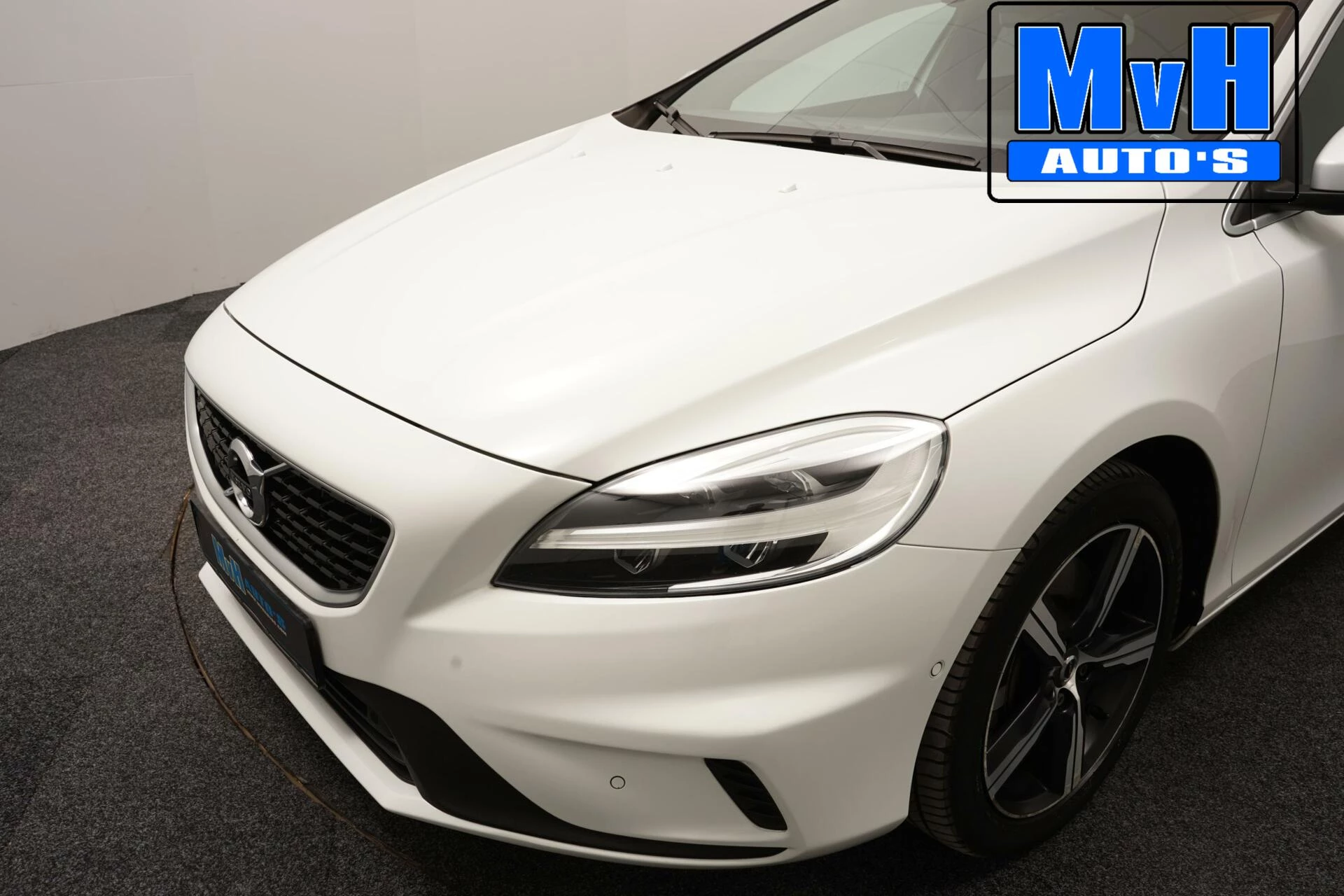 Hoofdafbeelding Volvo V40