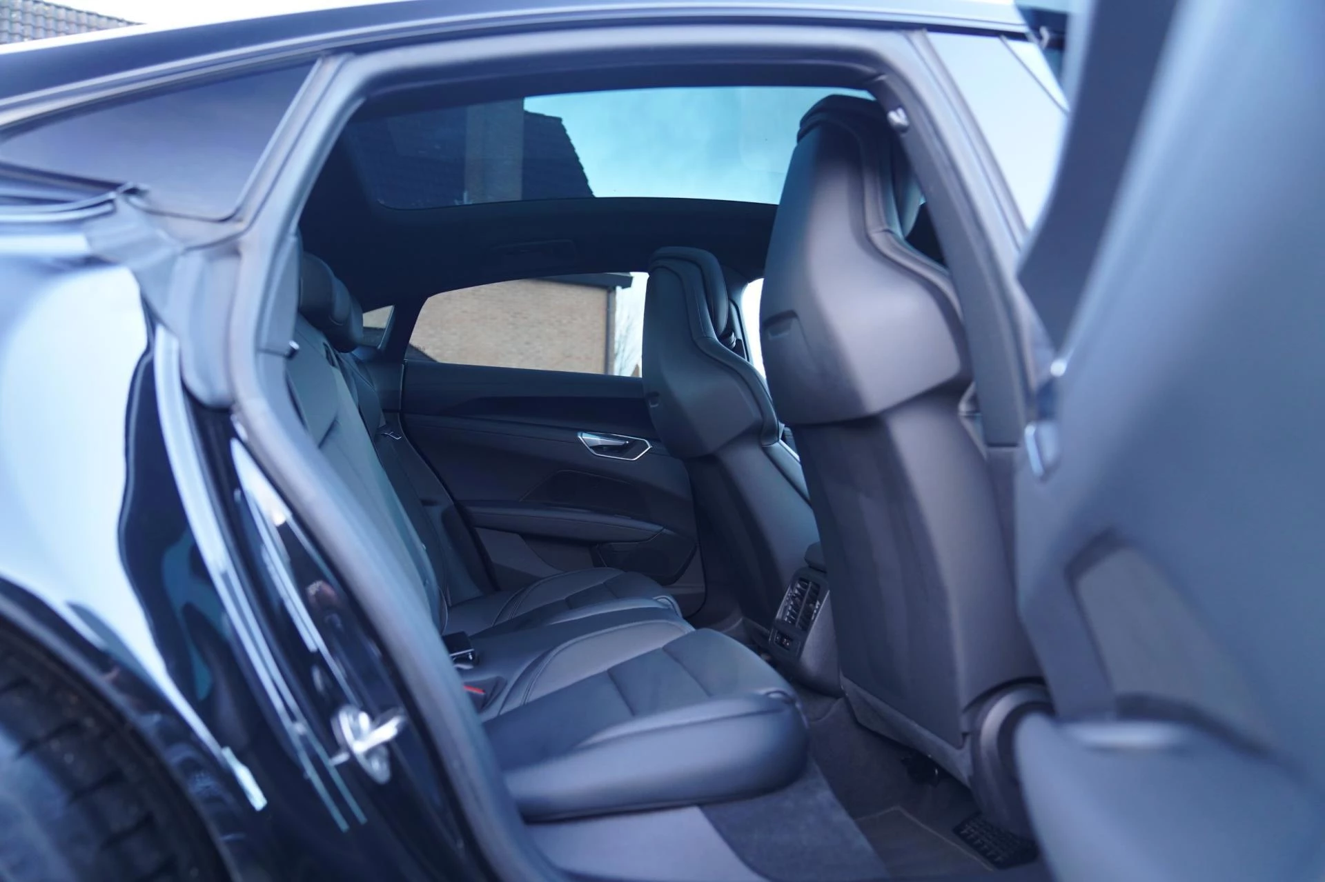 Hoofdafbeelding Audi e-tron GT