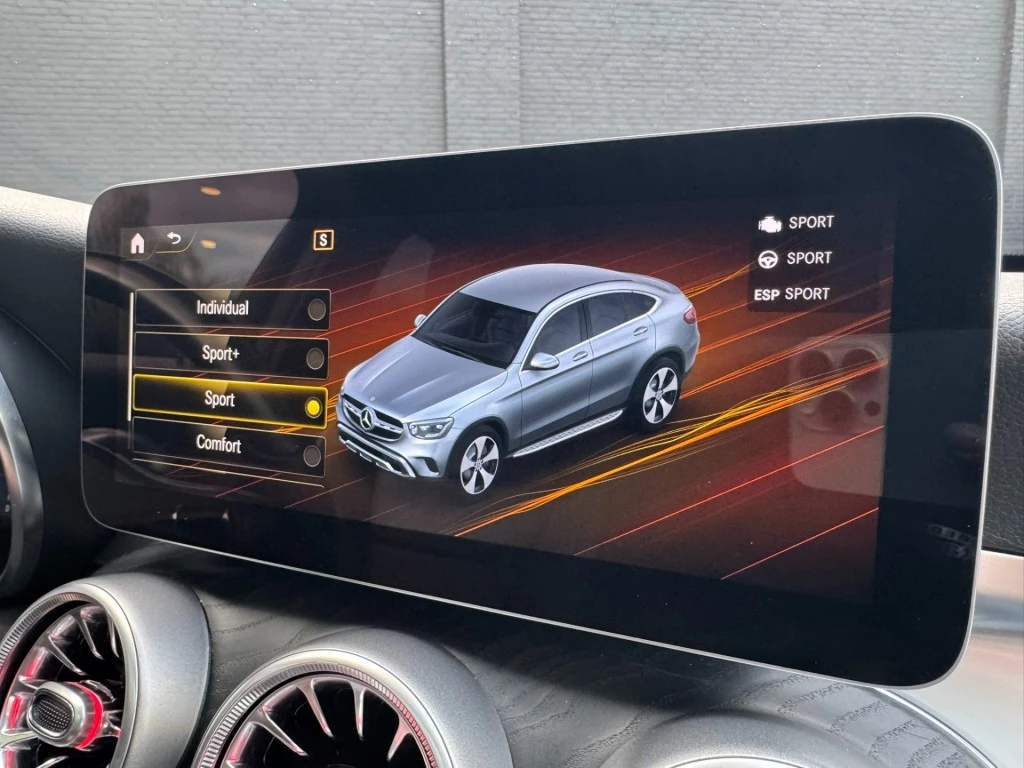 Hoofdafbeelding Mercedes-Benz GLC