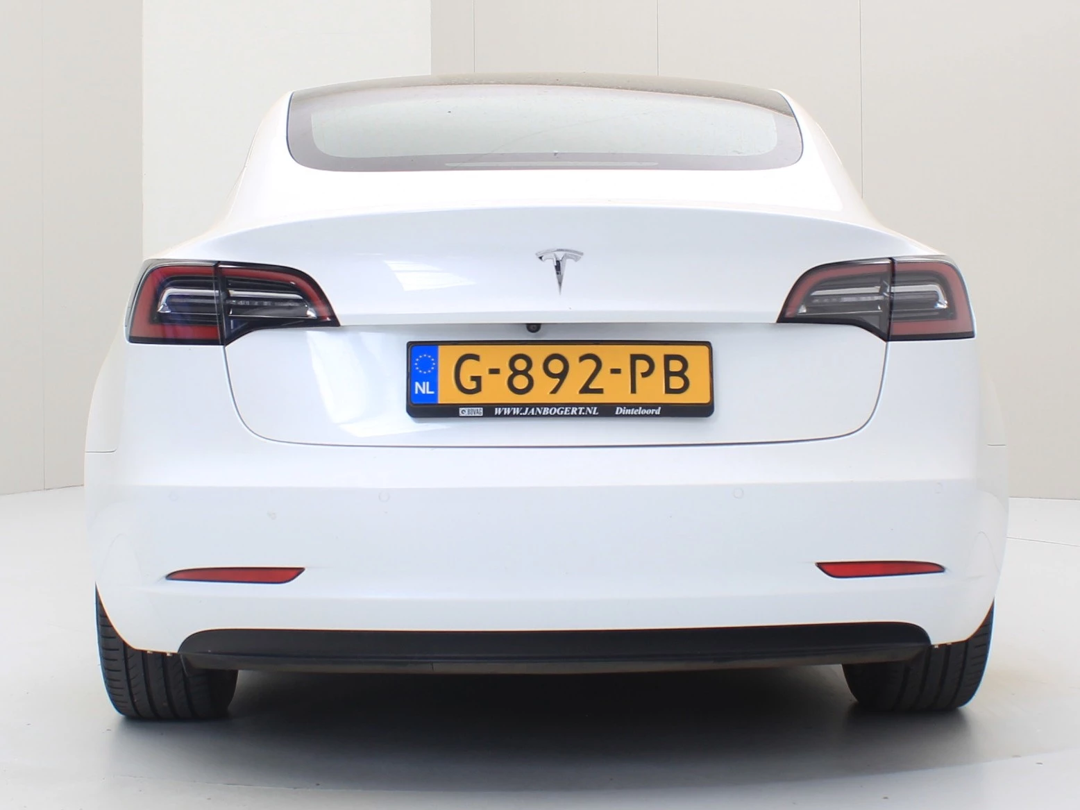 Hoofdafbeelding Tesla Model 3