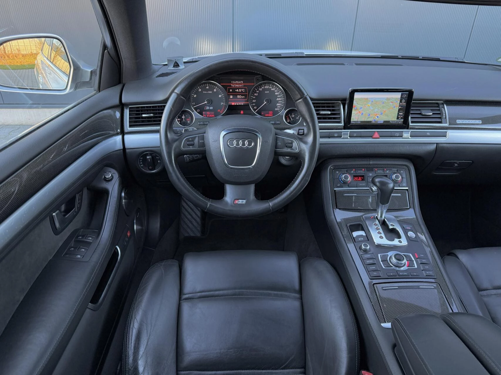 Hoofdafbeelding Audi S8